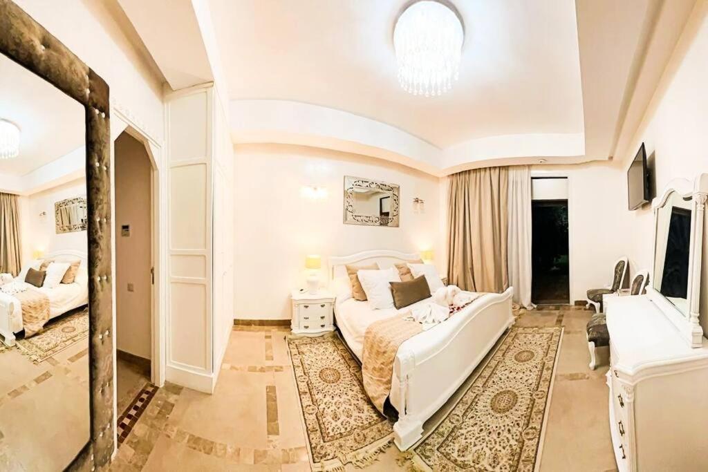 Waky Club Large Luxury Villa Marrakesh Esterno foto